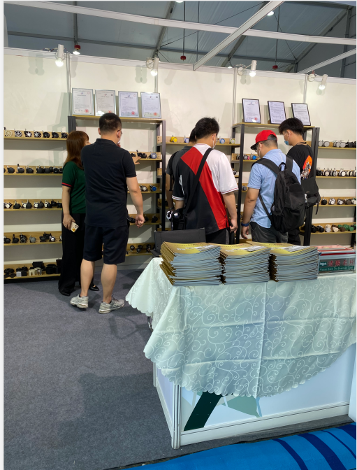 XIN JIE product display for caster wheel orders